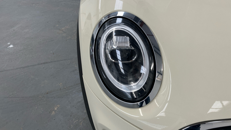 MINI Hatchback 1.5 One Classic II 5dr Petrol Hatchback